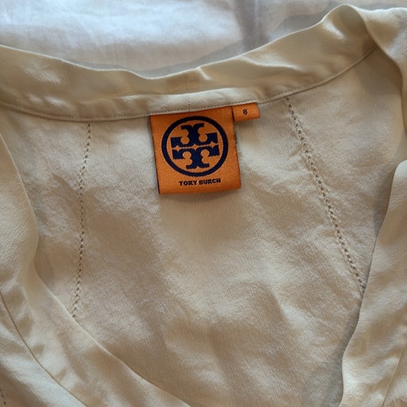 Tory Burch 100% silk top - Picture 4 of 8